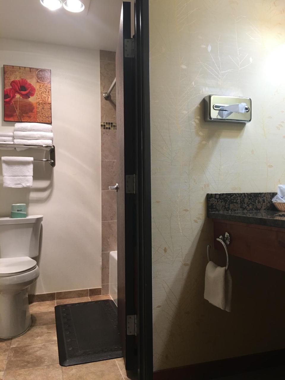 Acorn Motor Inn Oak Harbor Exterior foto