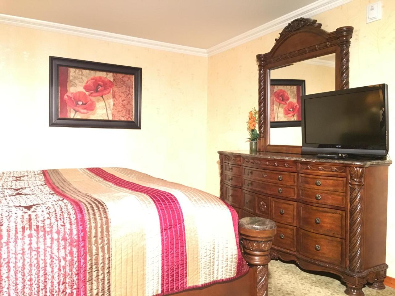 Acorn Motor Inn Oak Harbor Exterior foto